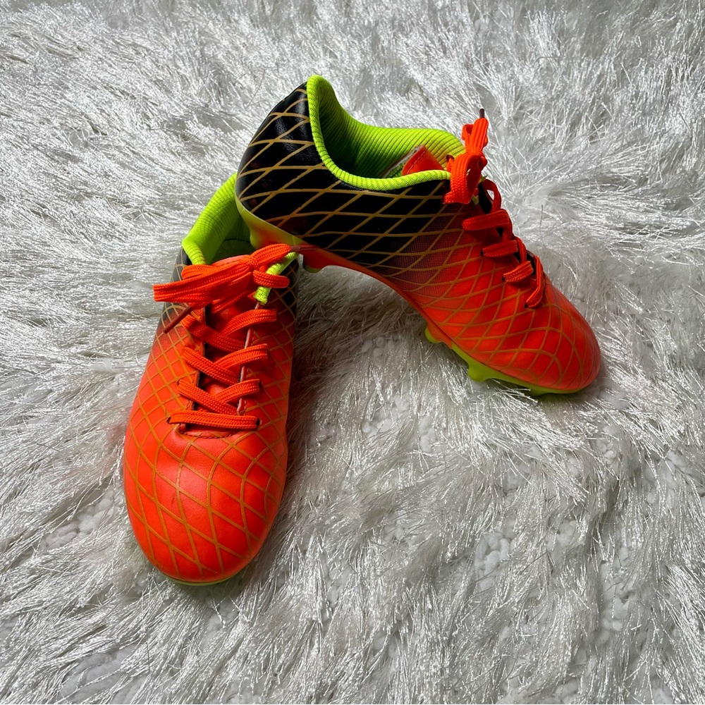 Kid's Soccer Cleats